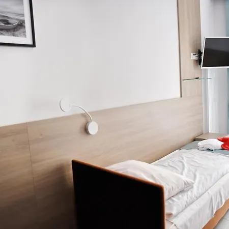 Goscinne & Przemyk בית אירוח *