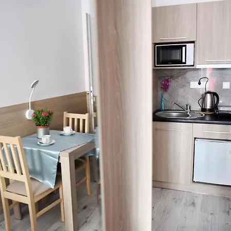 Goscinne & Przemyk בית אירוח *